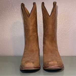 Moonshine spirit Brad paisley cowboy boots 
12” shaft height